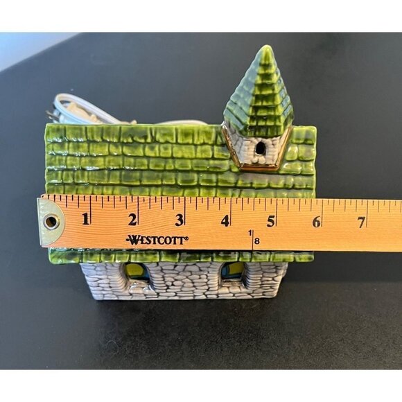 Vintage Ceramic Light Up Church Chapel Hand Painted Stained Glass 6.5" Tall - Picture 6 of 16